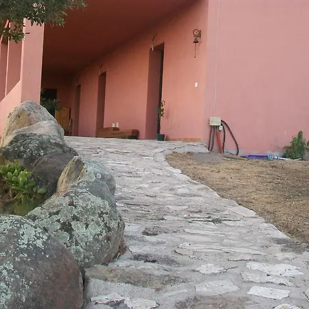 Farris Massimo Çiftlik konaklama *